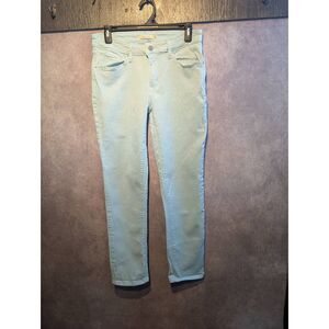 Levis mid rise skinny jeans size 29